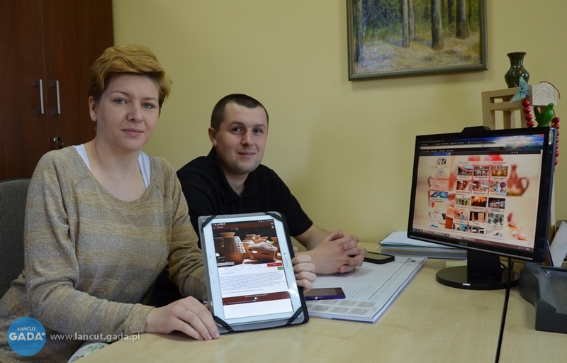Aplikacja turystyczna w gminie Czarna