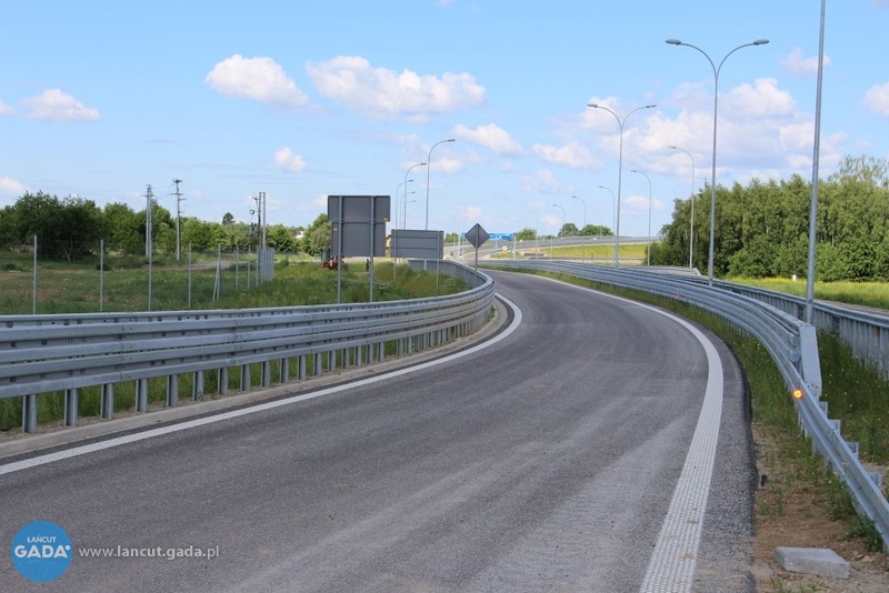 Łącznik krajowej "czwórki" z autostradą w realizacji