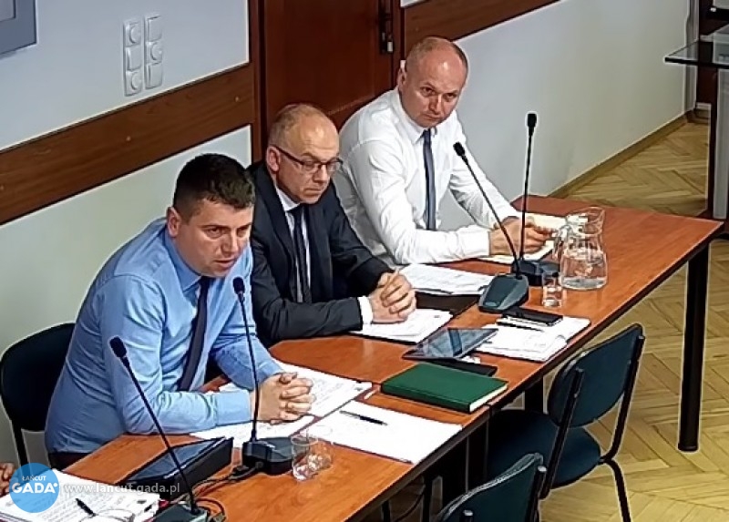 Jeden wójt bez wotum zaufania
