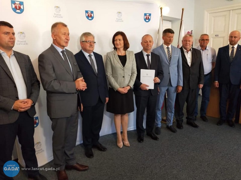 Ponad 15 mln zł na drogi
