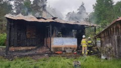 Tragiczny pożar w Rakszawie, nie żyje jedna osoba