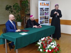 Podpisanie porozumienia dotyczącego beatyfikacji Sług Bożych Rodziny Ulmów