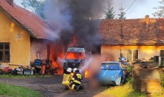 Pożar auta w Wysokiej