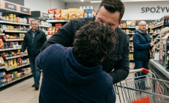Awanturował się w&nbsp;sklepie i&nbsp;zaatakował policjanta