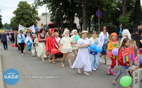 Bajkowy korowód przemaszerował przez Łańcut