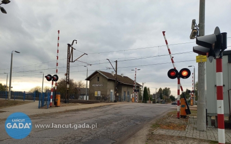 Utknęli między rogatkami