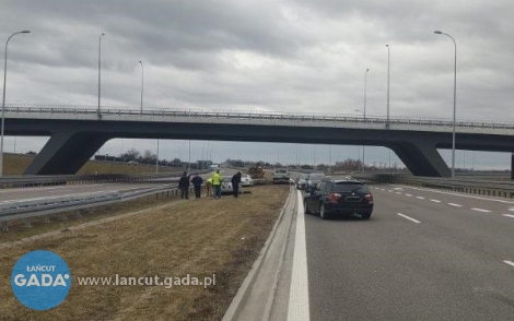 Utracił panowanie nad pojazdem