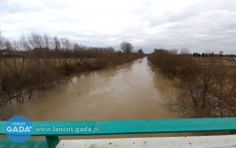 Wisłok przekroczył punkt ostrzegawczy