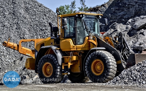 Producenci zasilaczy hydraulicznych - sprawdzone marki