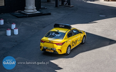 Uber czy Bolt - która aplikacja bardziej opłaca się kierowcom?