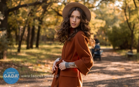 Nowe jesienne kolory w garderobie damskiej