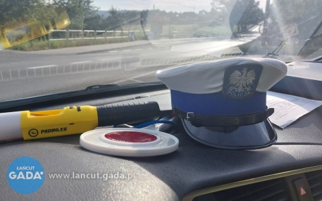 Pijany przyjechał do galerii