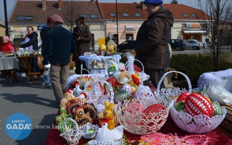 Kiermasz Wielkanocny w Żołyni